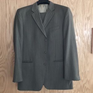 Jones New York Suit